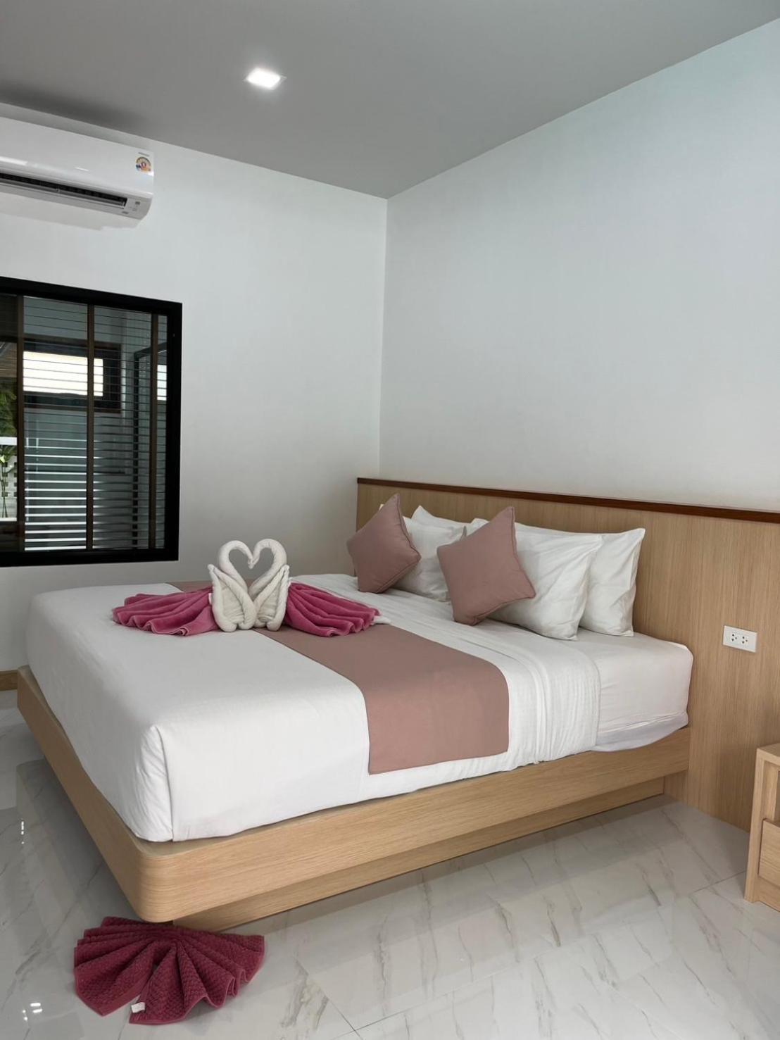 Pinky Bungalow Resort & Villa - Sha Extra Plus Koh Lanta Exterior photo