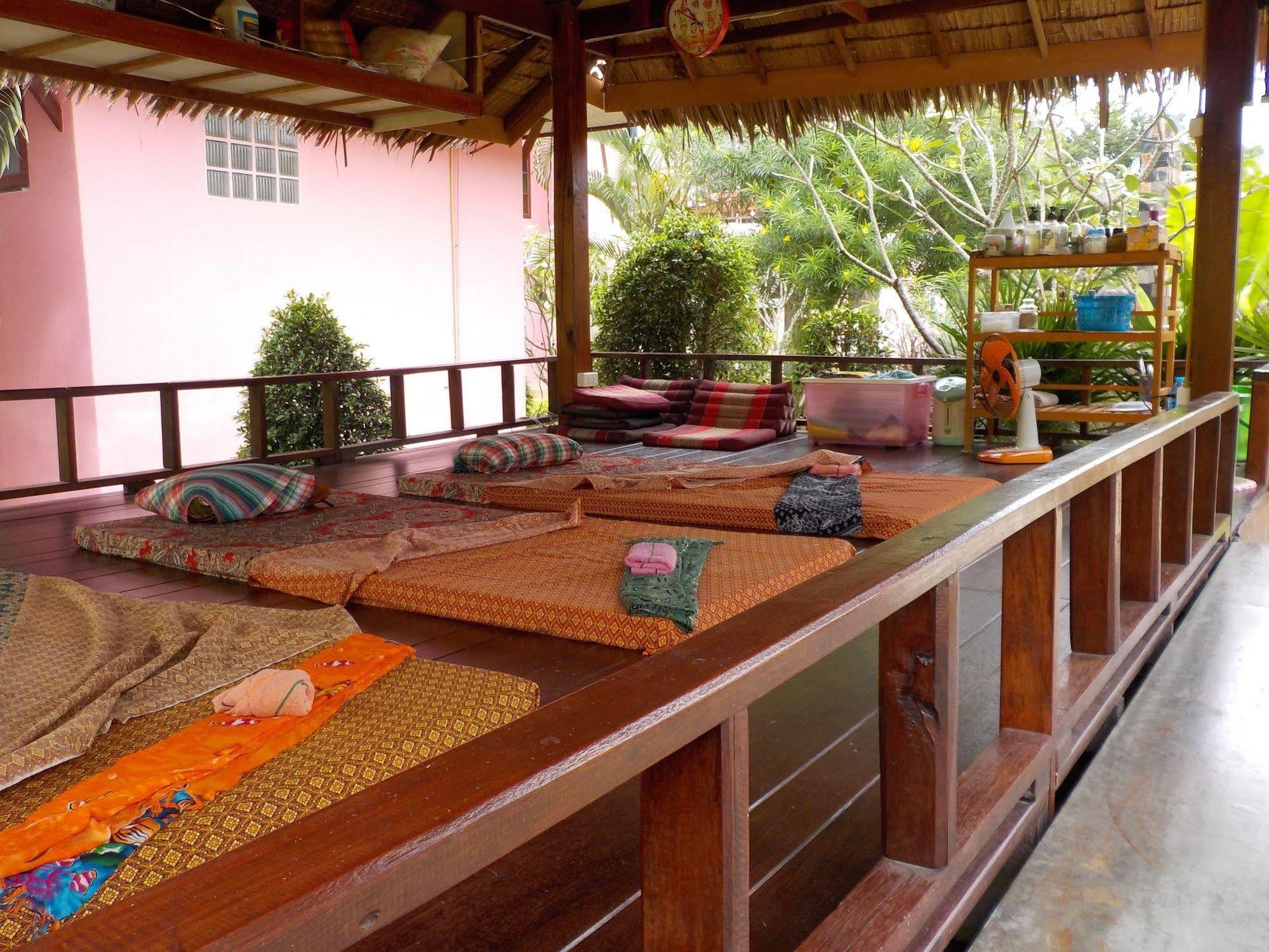 Pinky Bungalow Resort & Villa - Sha Extra Plus Koh Lanta Exterior photo