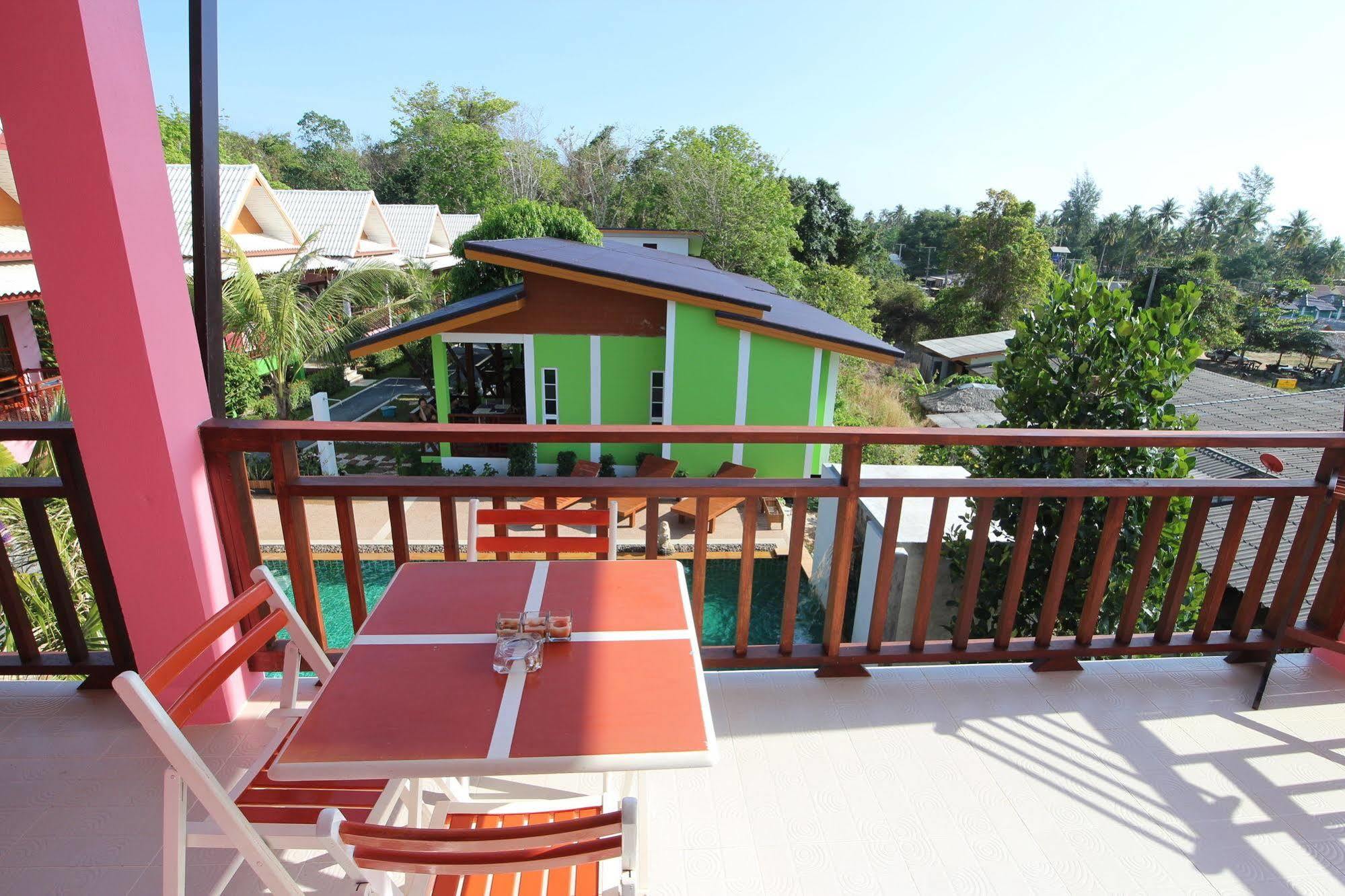 Pinky Bungalow Resort & Villa - Sha Extra Plus Koh Lanta Exterior photo